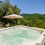 Apartment Gorgeous In Carcheto Brustico Stazzona