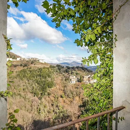 아파트 Gorgeous In Carcheto Brustico Stazzona