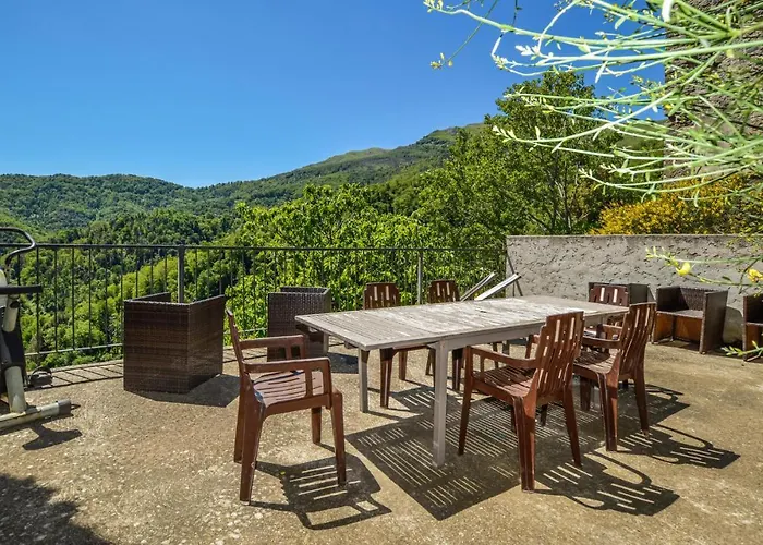 Gorgeous In Carcheto Brustico *